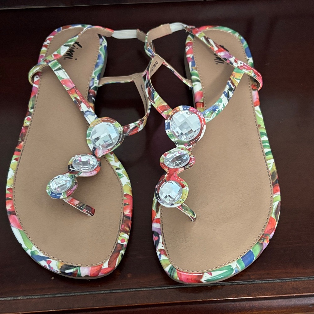 FIONI Clothing Multicolor Jewel Sandals